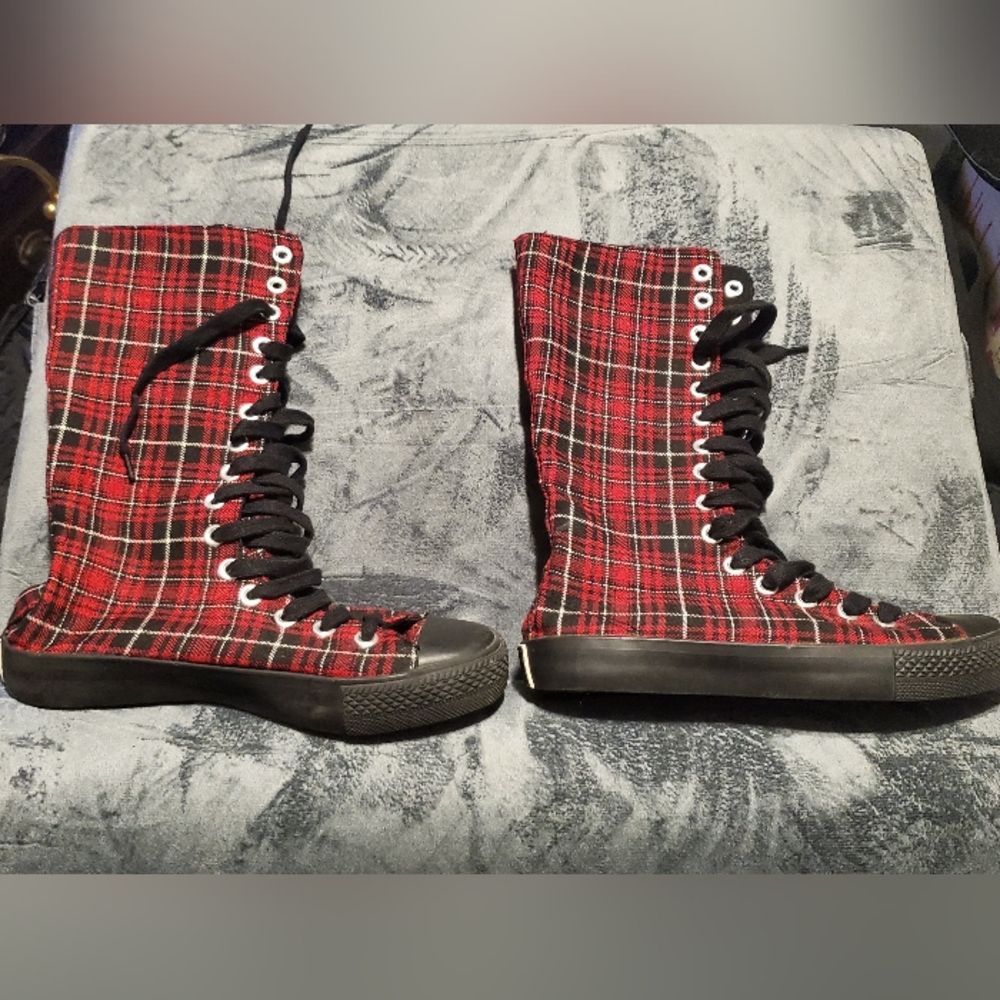 T.U.K Red Plaid Lace Up Boots